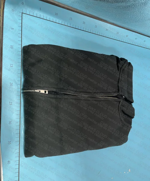 Zip Up Artiemaster