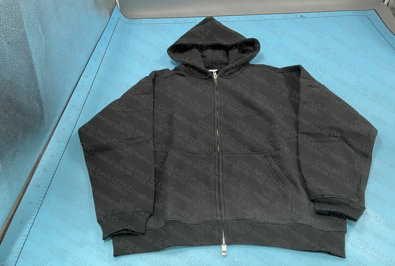 Zip Up Artiemaster 2