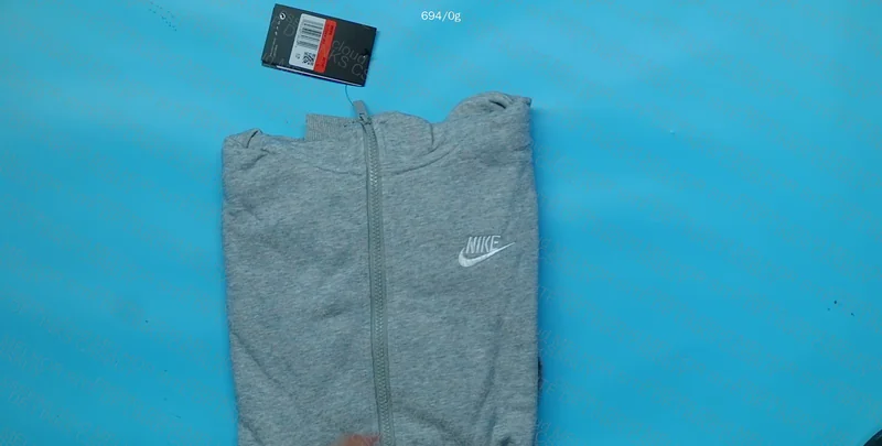 Zip Up Nike