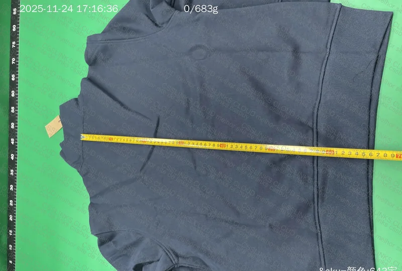 Stussy Zip-Up (with Measurements) 4