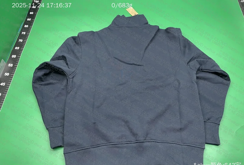 Stussy Zip-Up (with Measurements) 5