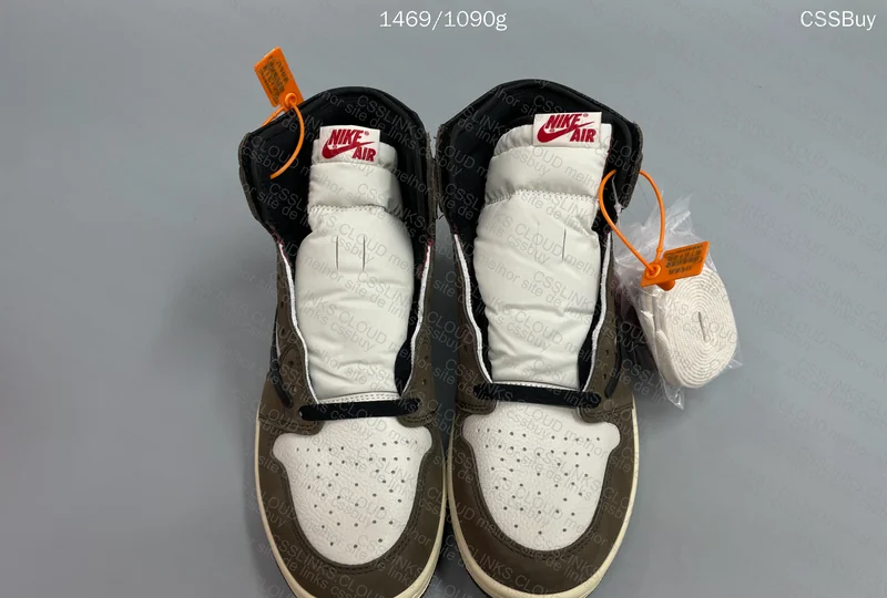 ZOK Air Jordan 1 High Travis Dark Mocha 10