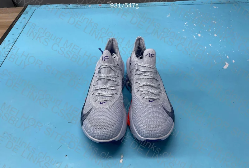Zoom Alphafly Ovosneakers
