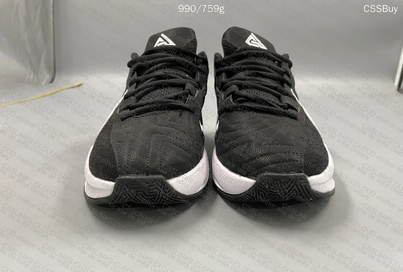 Zoom Freak 5 (Random) 2