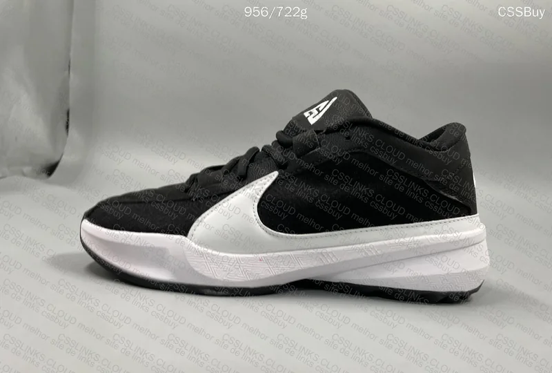 Zoom Freak 5 - Mystery Box 9
