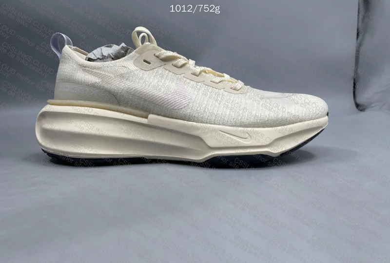 ZoomX Invincible 3 - One Larger Than the Other? 5